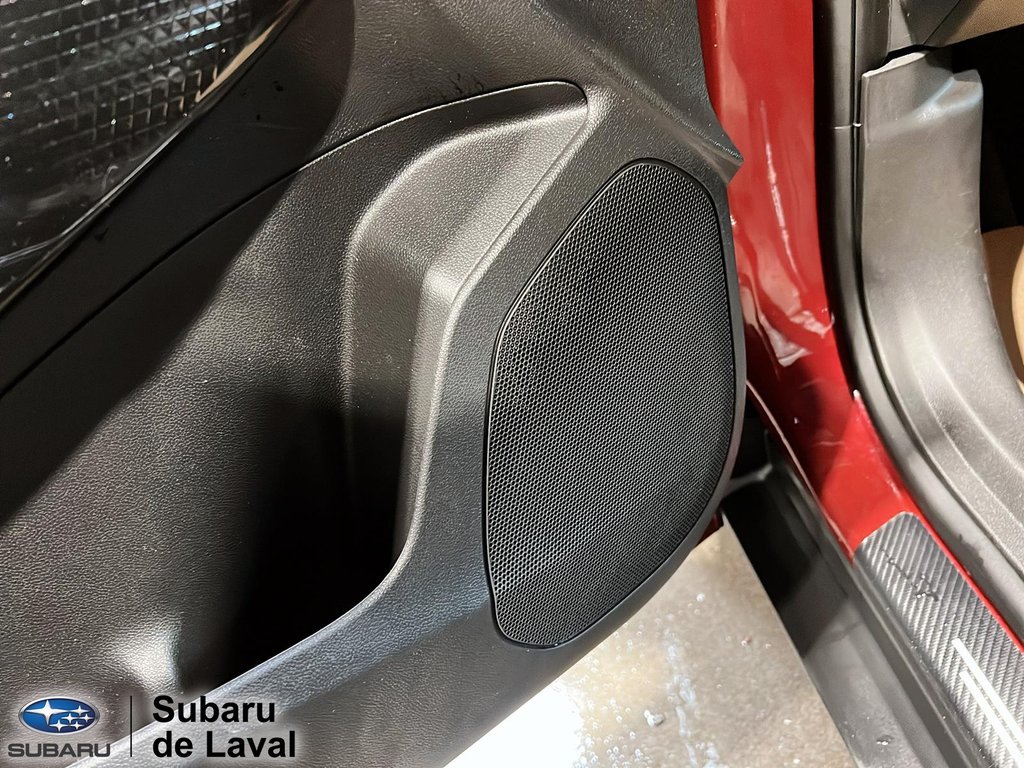 2024 Chevrolet Trax LT in Laval, Quebec - 12 - w1024h768px