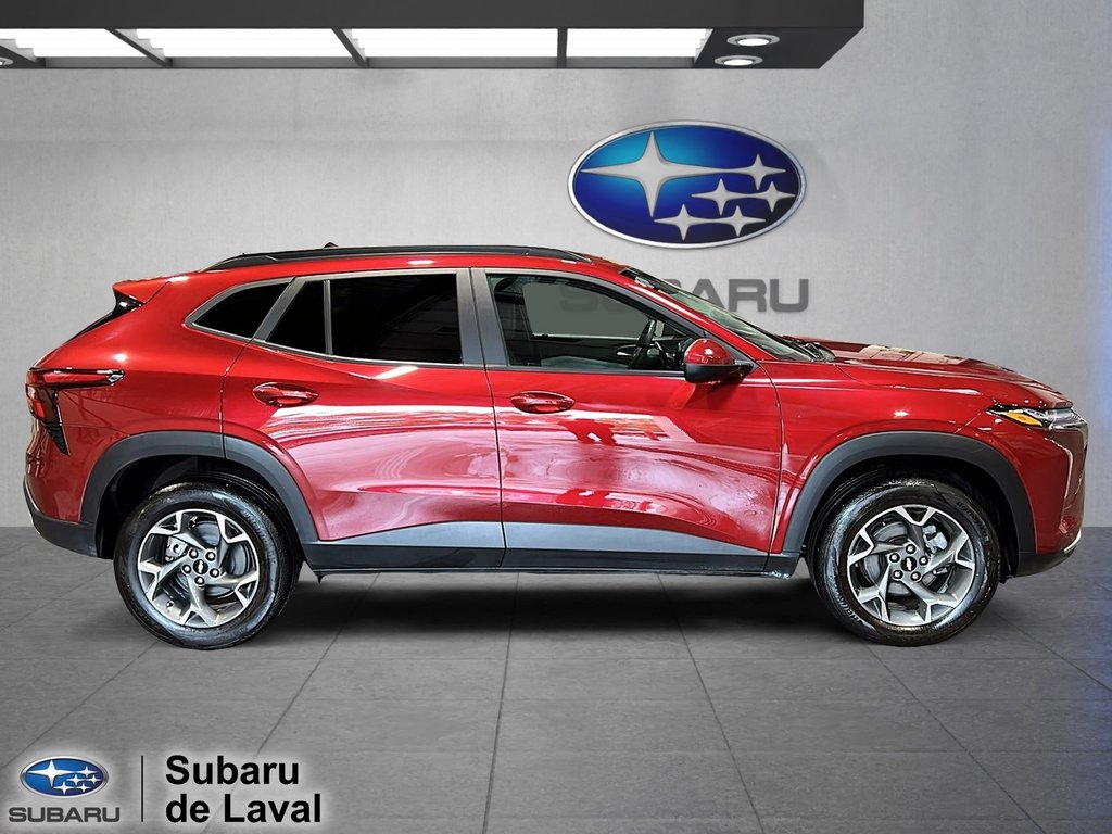 2024 Chevrolet Trax LT in Laval, Quebec - 4 - w1024h768px