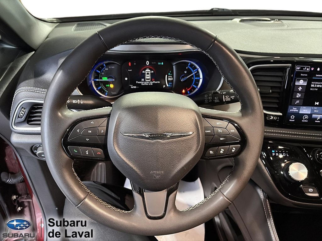 Chrysler Pacifica Hybrid Limited 2022 à Terrebonne, Québec - 20 - w1024h768px