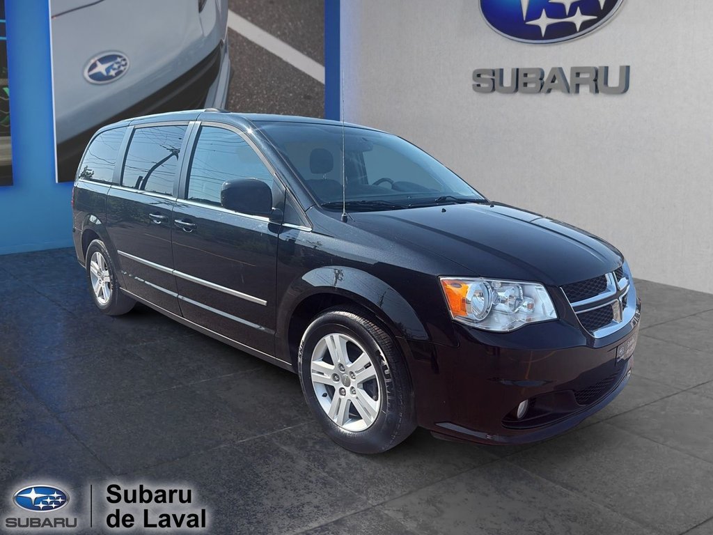 Dodge Grand Caravan Crew Plus GARANTIE AT 1 AN 2017 à Terrebonne, Québec - 3 - w1024h768px