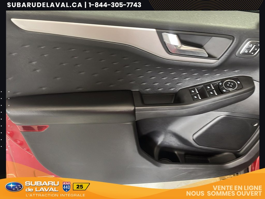 2020 Ford Escape SEL in Laval, Quebec - 11 - w1024h768px