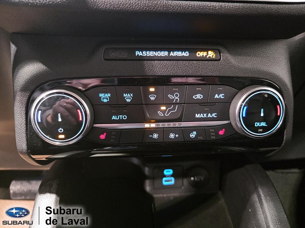 2022 Ford Escape Titanium in Laval, Quebec - 15 - w1024h768px