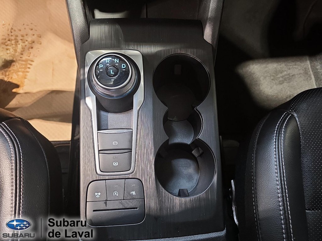 2022 Ford Escape Titanium in Laval, Quebec - 20 - w1024h768px