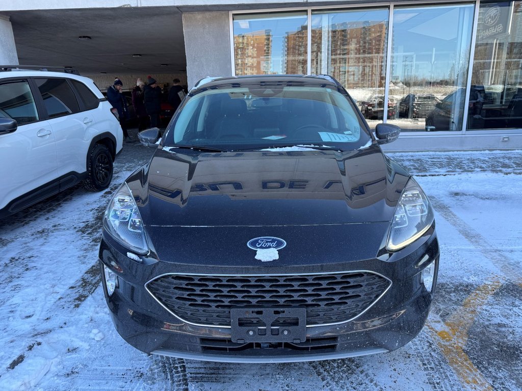 2022 Ford Escape Titanium in Laval, Quebec - 3 - w1024h768px