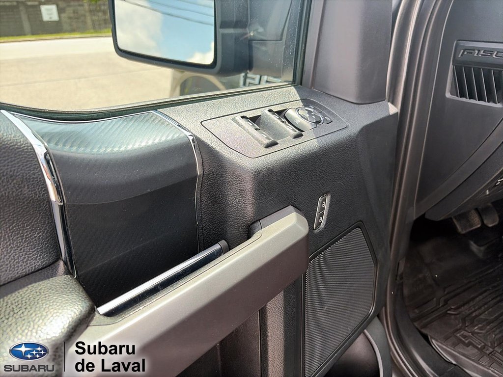 2019 Ford F-150 XLT SPORT 302A in Laval, Quebec - 11 - w1024h768px