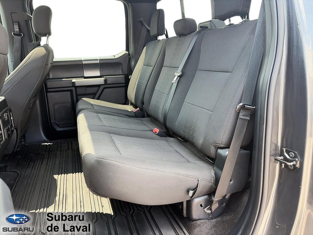 2019 Ford F-150 XLT SPORT 302A in Laval, Quebec - 12 - w1024h768px
