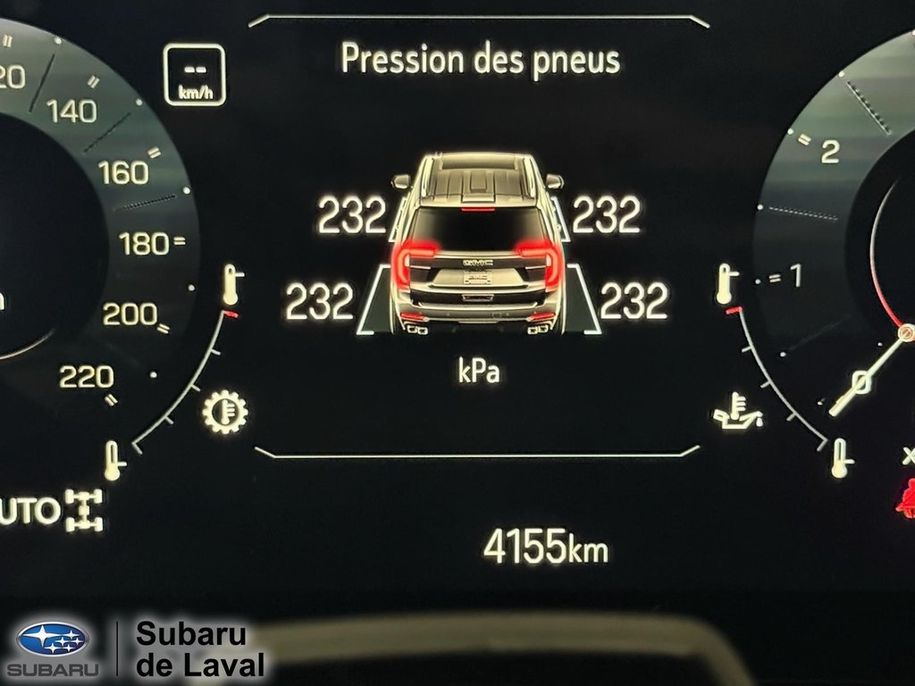 GMC Yukon Denali 2025 à Laval, Québec - 11 - w1024h768px
