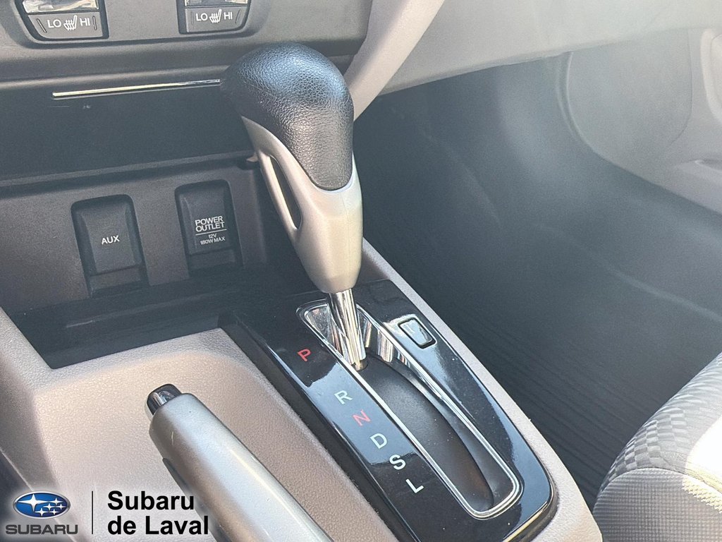 2015 Honda Civic Sedan LX in Terrebonne, Quebec - 13 - w1024h768px