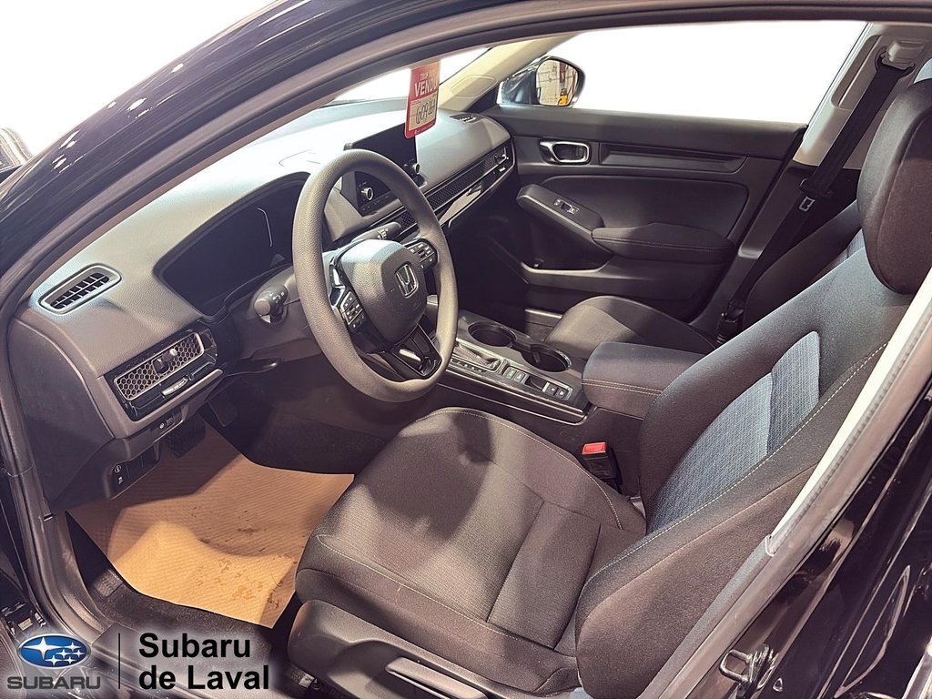 Honda Civic Sedan LX-B 2024 à Laval, Québec - 9 - w1024h768px