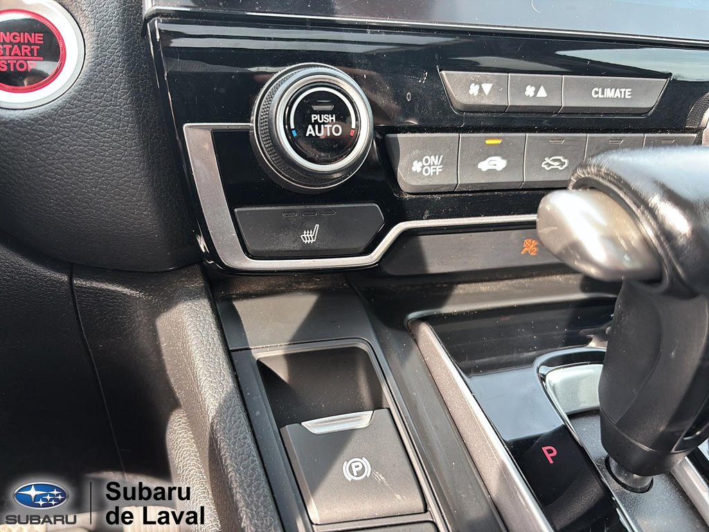 Honda CR-V Touring 2019 à Laval, Québec - 15 - w1024h768px