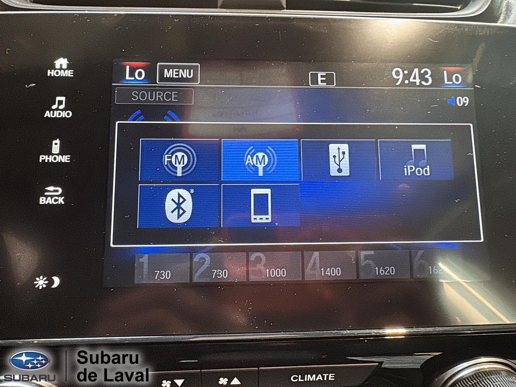 2021 Honda CR-V LX in Laval, Quebec - 21 - w1024h768px