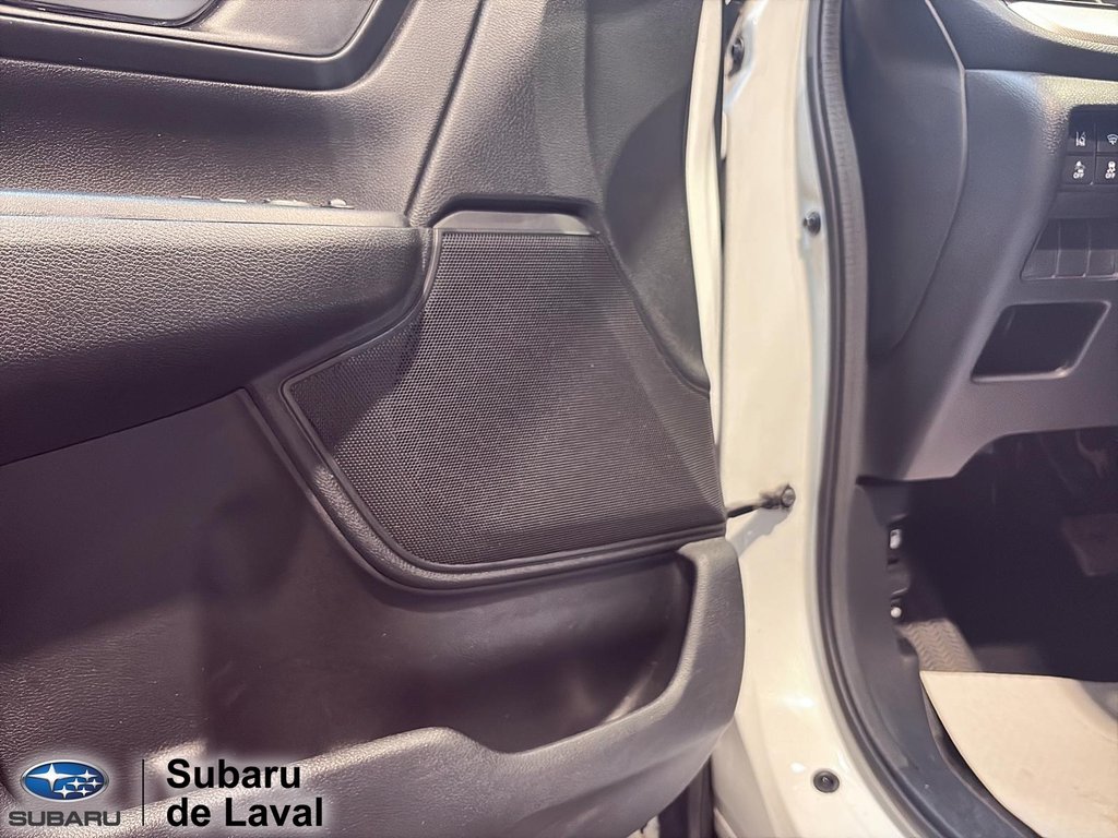 2021 Honda CR-V LX in Laval, Quebec - 12 - w1024h768px