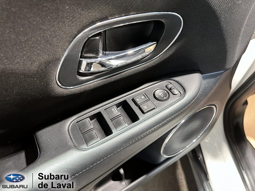 2018 Honda HR-V EX in Laval, Quebec - 11 - w1024h768px