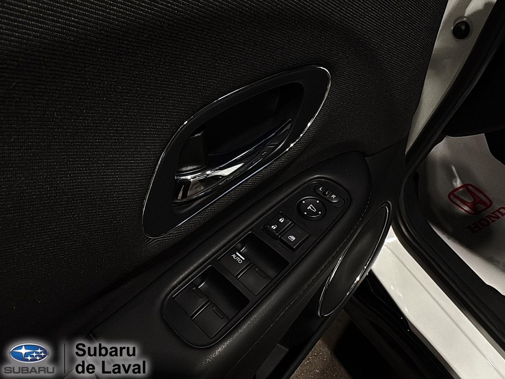 Honda HR-V Sport 2020 à Laval, Québec - 11 - w1024h768px
