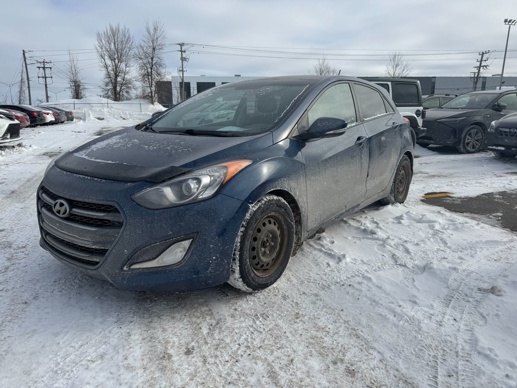 2016 Hyundai Elantra GT GLS in Terrebonne, Quebec - 1 - w1024h768px