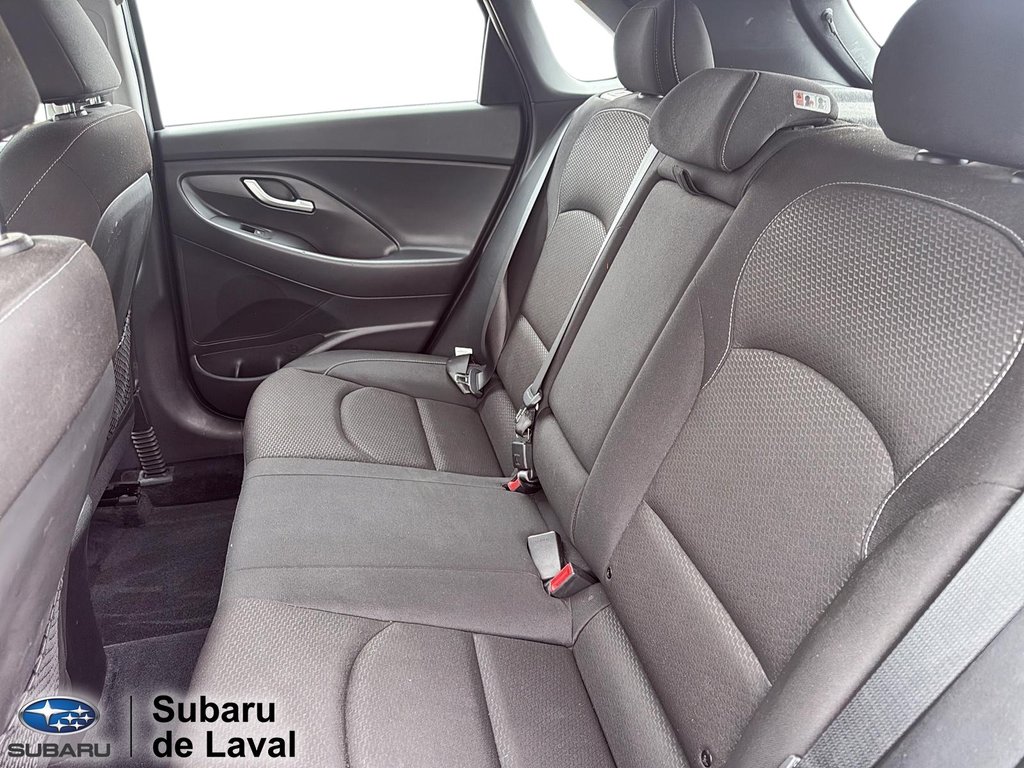 2018 Hyundai Elantra GT GL in Laval, Quebec - 11 - w1024h768px