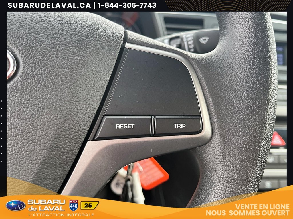 2017 Hyundai Elantra L in Laval, Quebec - 20 - w1024h768px