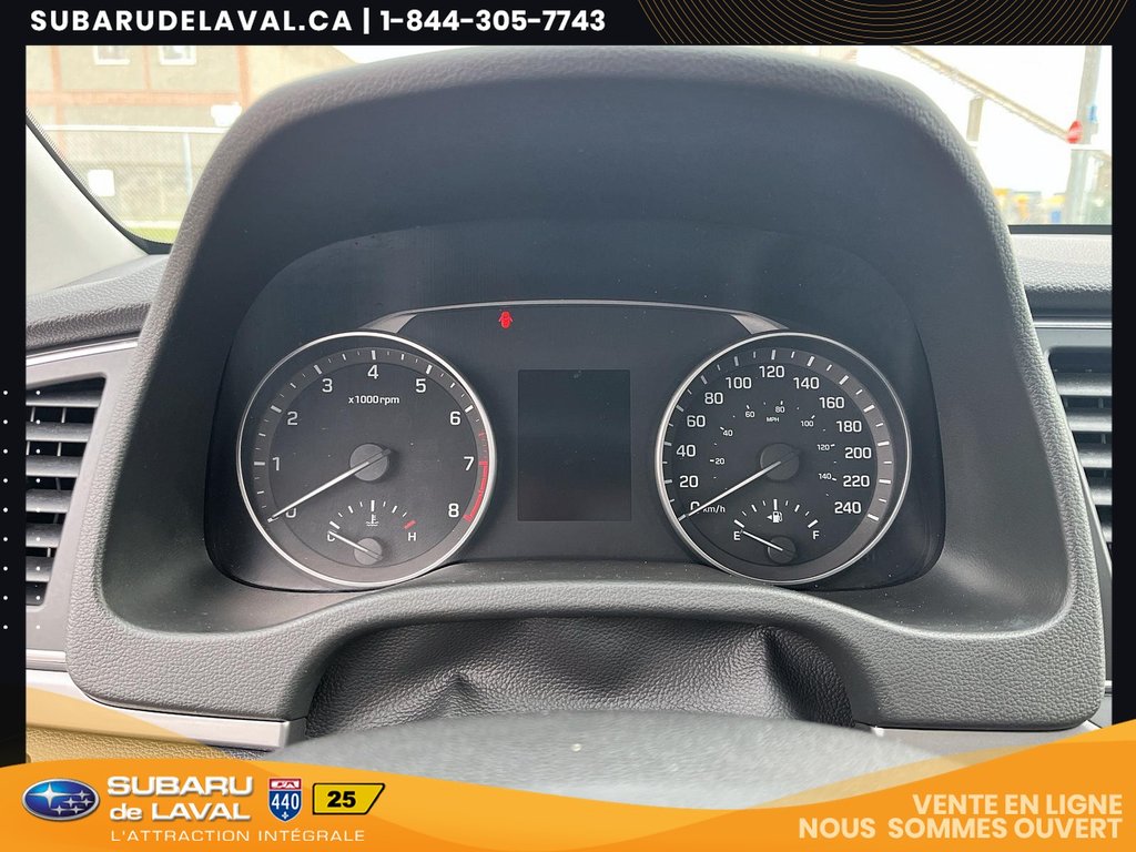 Hyundai Elantra L 2017 à Laval, Québec - 18 - w1024h768px