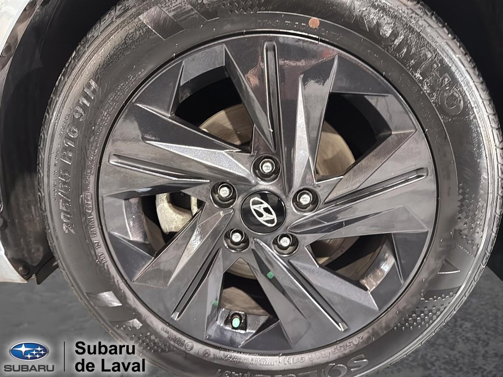 Hyundai Elantra Preferred 2022 à Laval, Québec - 8 - w1024h768px