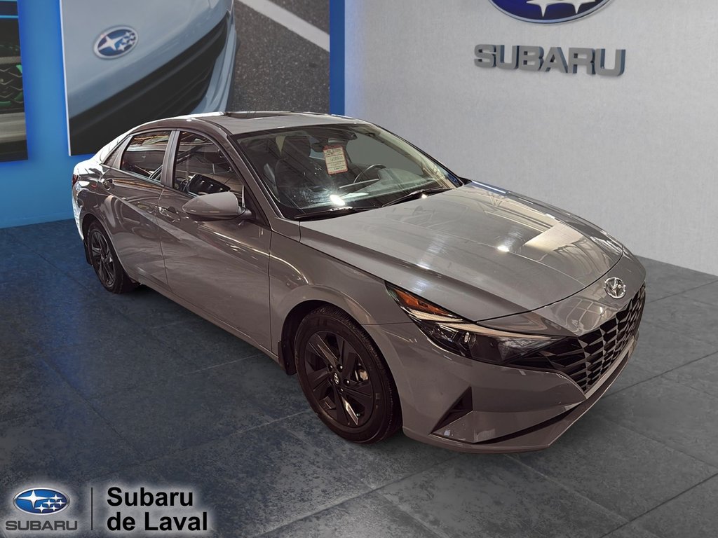 Hyundai Elantra Preferred 2022 à Laval, Québec - 3 - w1024h768px