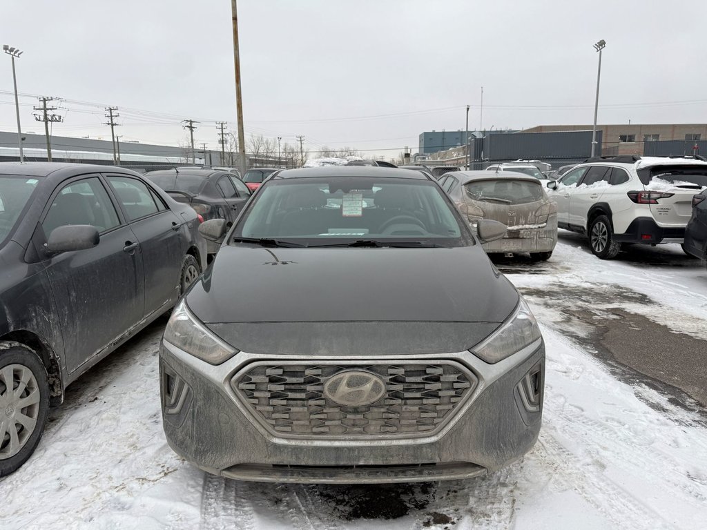 2022 Hyundai Ioniq Plug-In Hybrid Essential in Laval, Quebec - 3 - w1024h768px