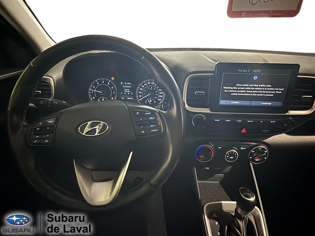 2022 Hyundai Venue Preferred in Laval, Quebec - 12 - w1024h768px