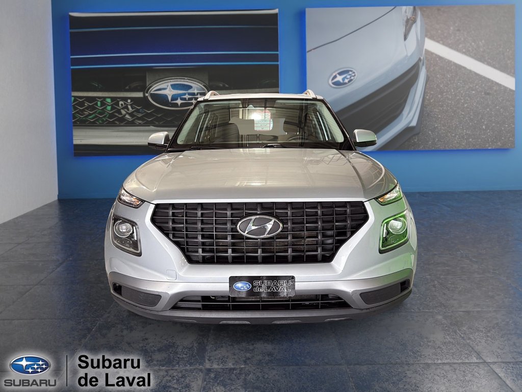 2022 Hyundai Venue Preferred in Laval, Quebec - 2 - w1024h768px