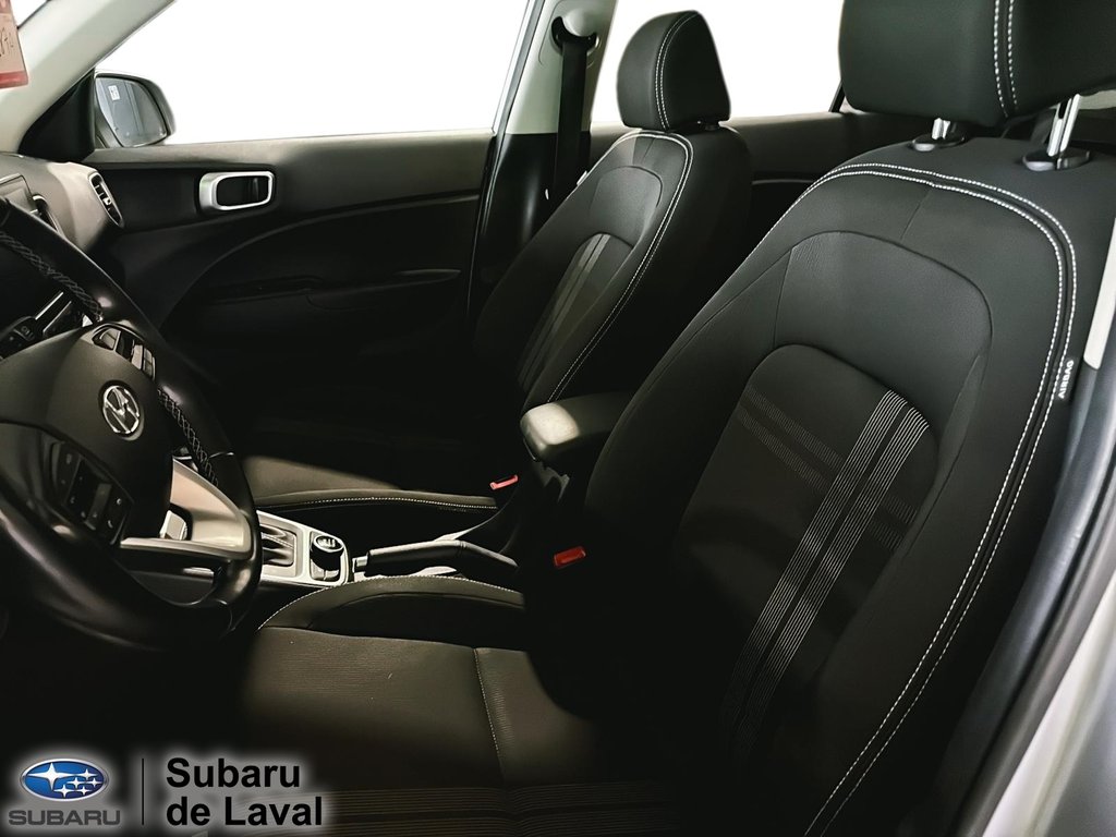 2022 Hyundai Venue Preferred in Laval, Quebec - 9 - w1024h768px