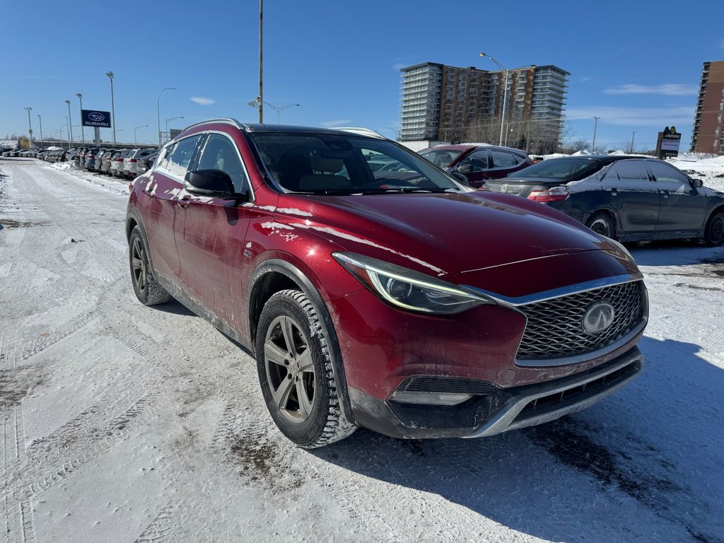 2018 Infiniti QX30 LUXE TI in Terrebonne, Quebec - 5 - w1024h768px