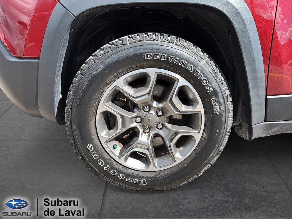 Jeep Cherokee Trailhawk 2021 à Terrebonne, Québec - 9 - w1024h768px