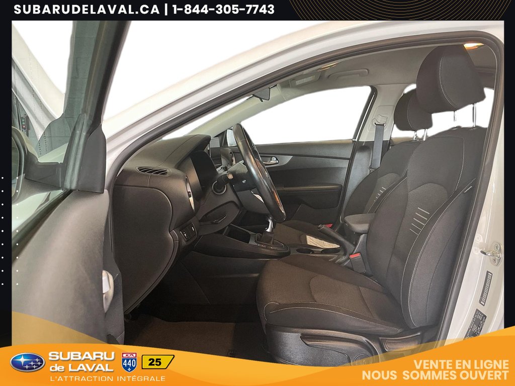 2019 Kia Forte LX in Laval, Quebec - 10 - w1024h768px