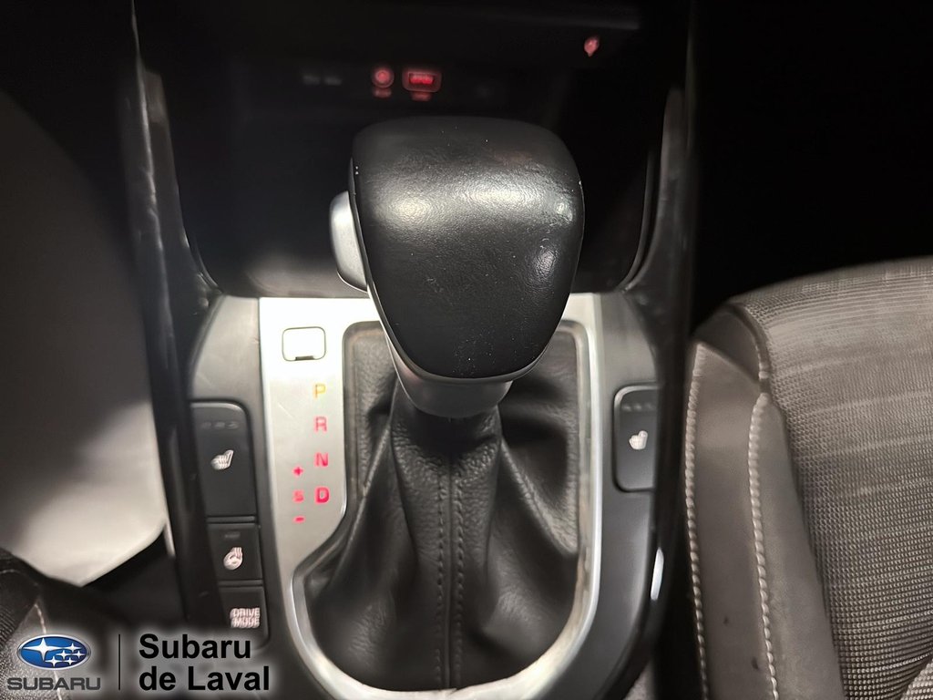 2021 Kia Forte EX in Laval, Quebec - 16 - w1024h768px