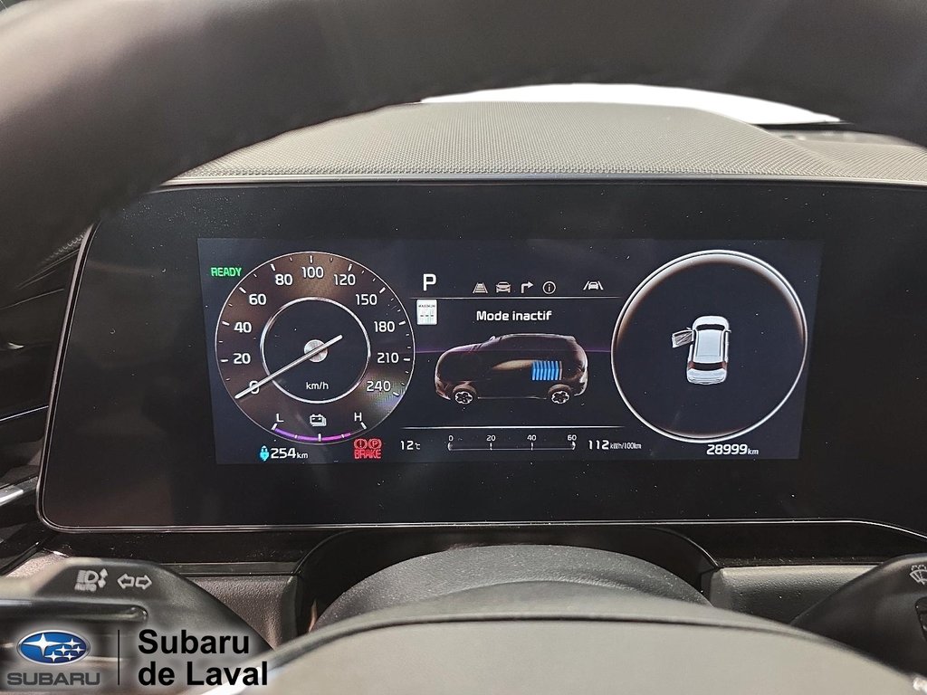 Kia Niro EV Premium + 2023 à Terrebonne, Québec - 17 - w1024h768px