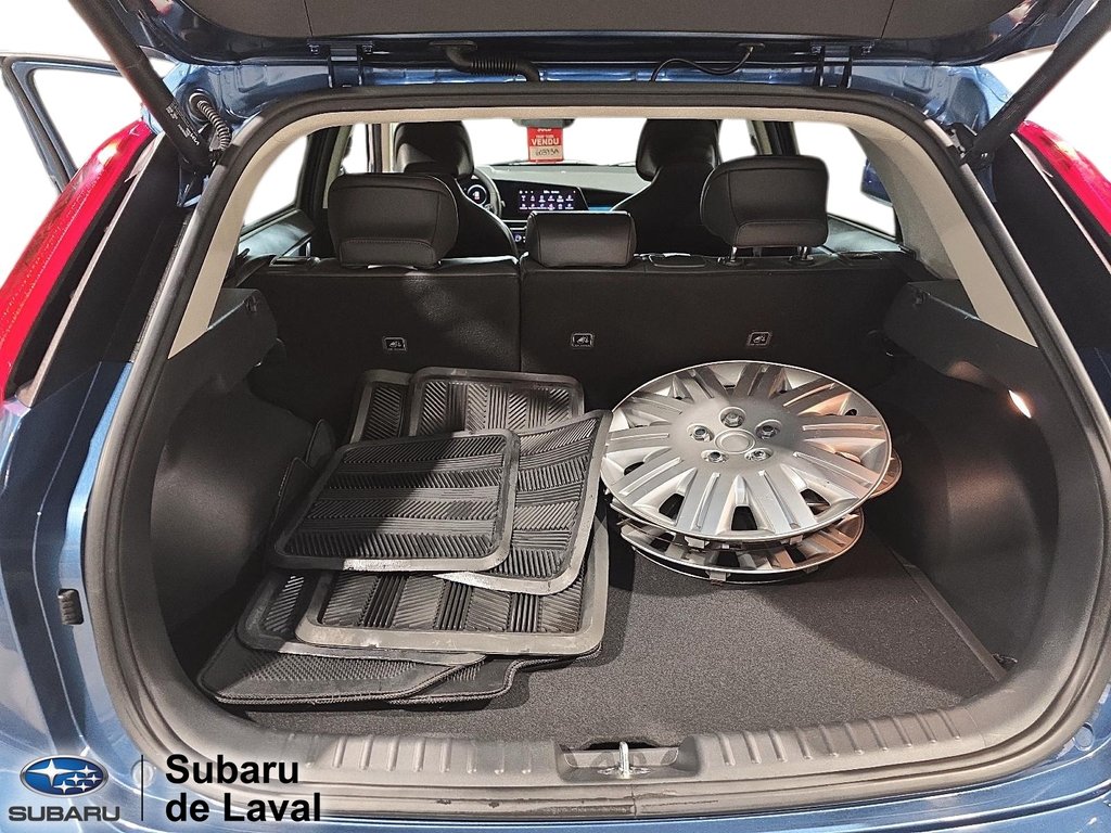 Kia Niro EV Premium + 2023 à Terrebonne, Québec - 14 - w1024h768px