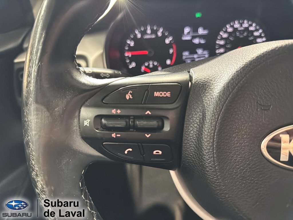 2021 Kia Rio 5-door LX Plus in Laval, Quebec - 17 - w1024h768px