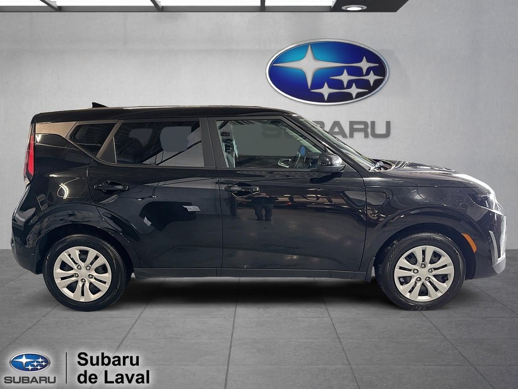 2024 Kia Soul LX in Terrebonne, Quebec - 4 - w1024h768px