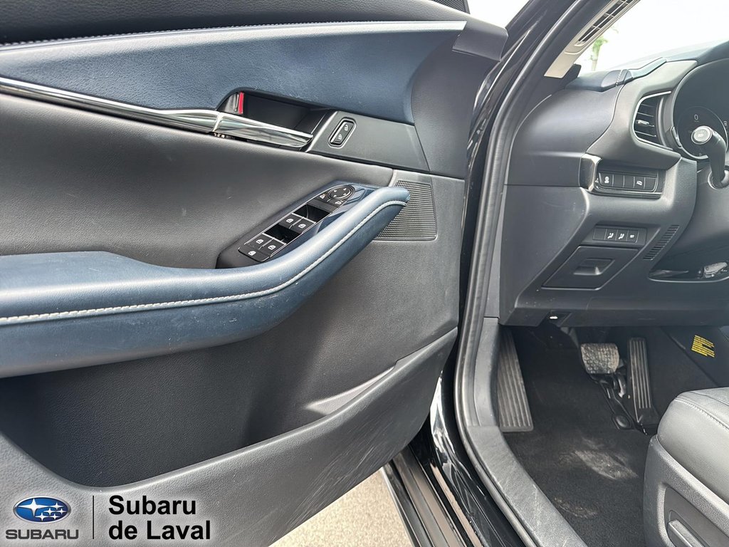 Mazda CX-30 GS 2021 à Laval, Québec - 11 - w1024h768px