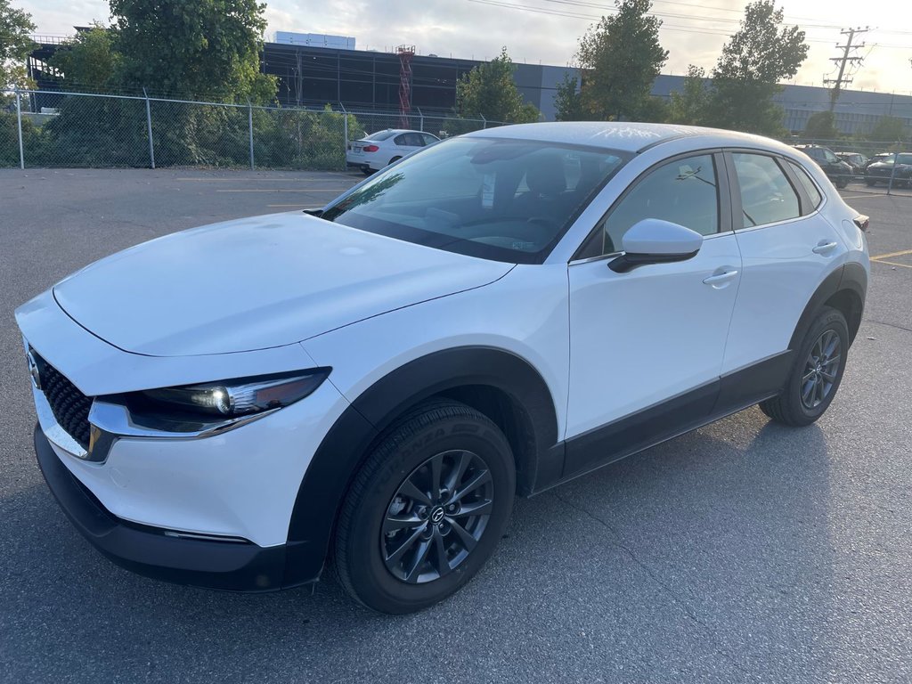 2023 Mazda CX-30 GX in Laval, Quebec - 3 - w1024h768px