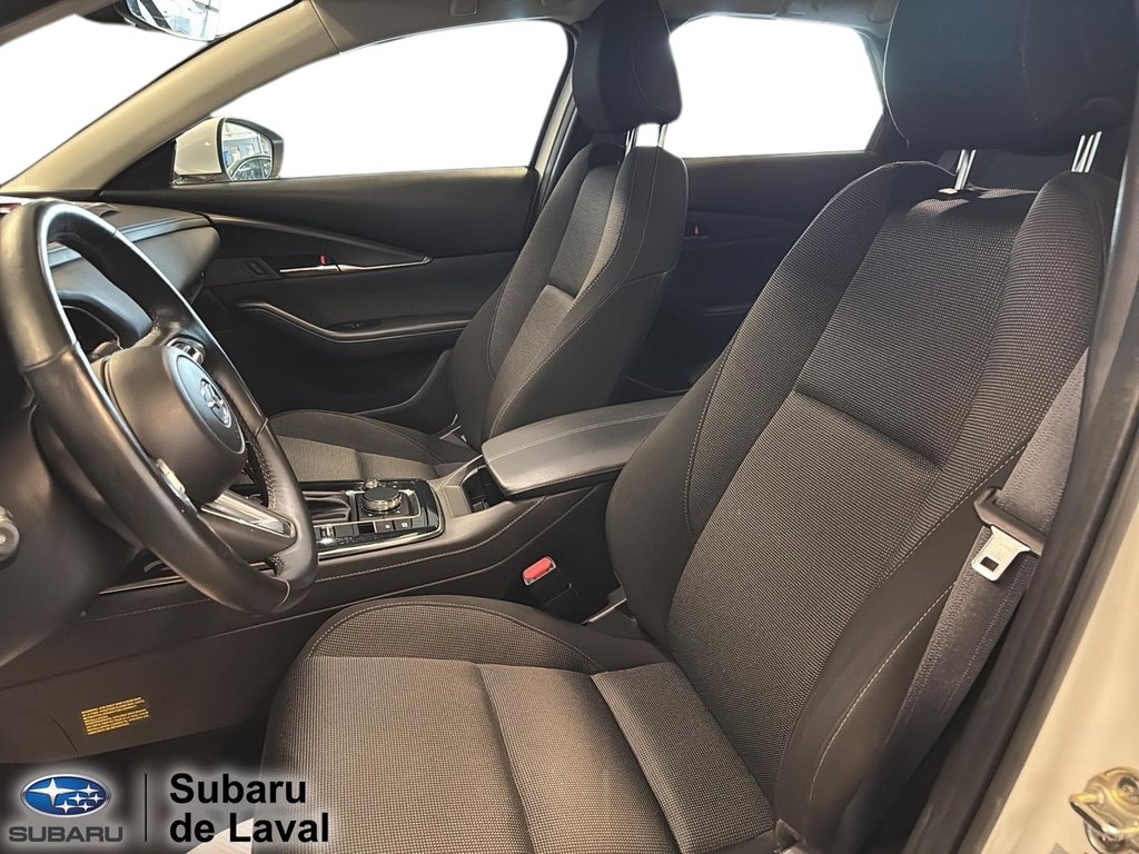 Mazda CX-30 GS 2023 à Laval, Québec - 8 - w1024h768px