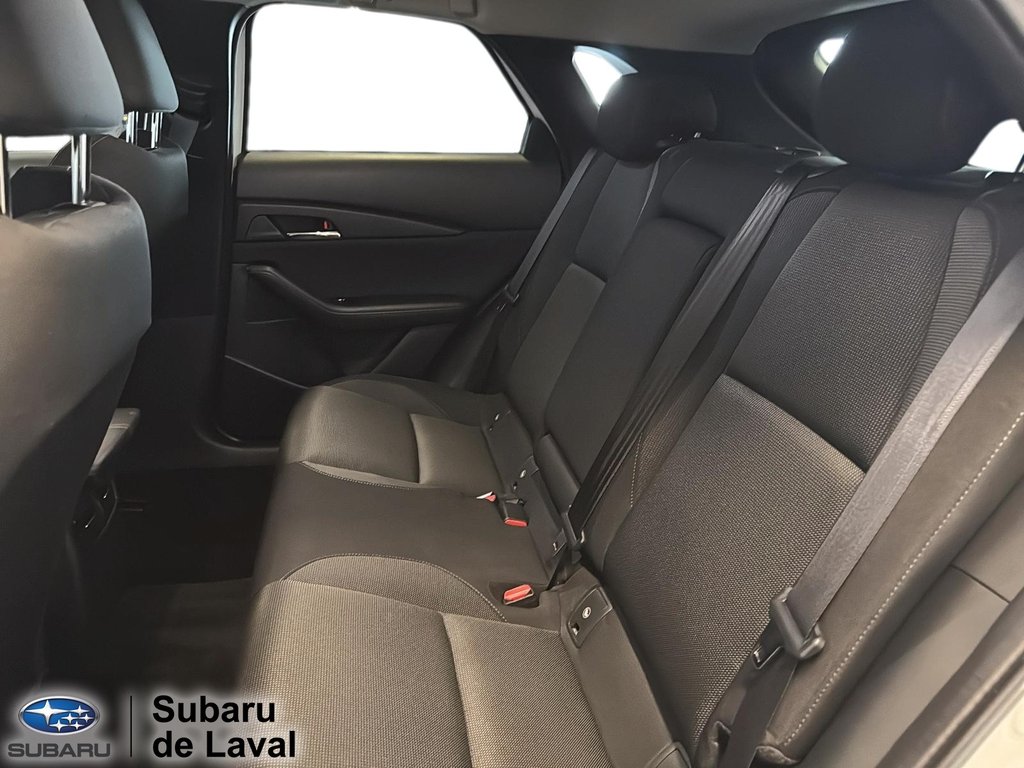 Mazda CX-30 GS 2023 à Laval, Québec - 11 - w1024h768px