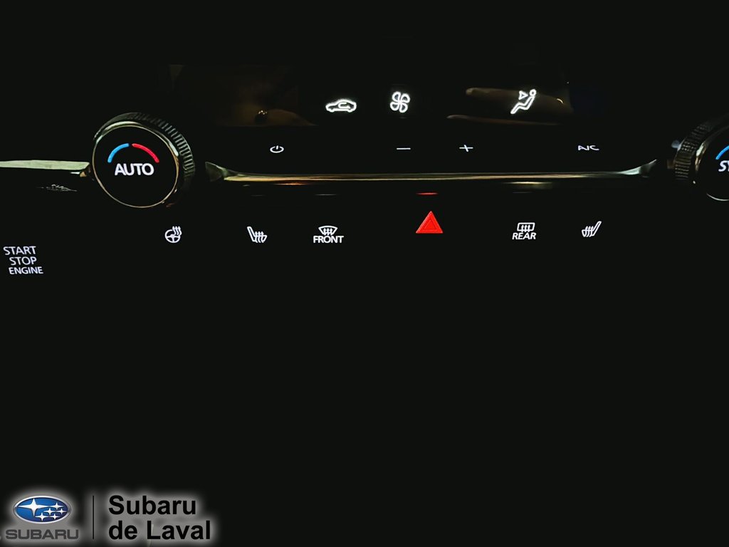 Mazda CX-30 GS 2023 à Laval, Québec - 12 - w1024h768px