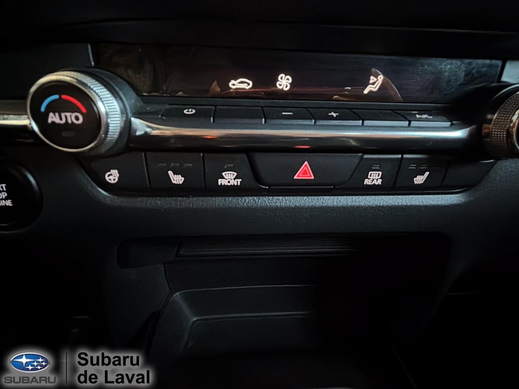2023 Mazda CX-30 GS in Laval, Quebec - 10 - w1024h768px