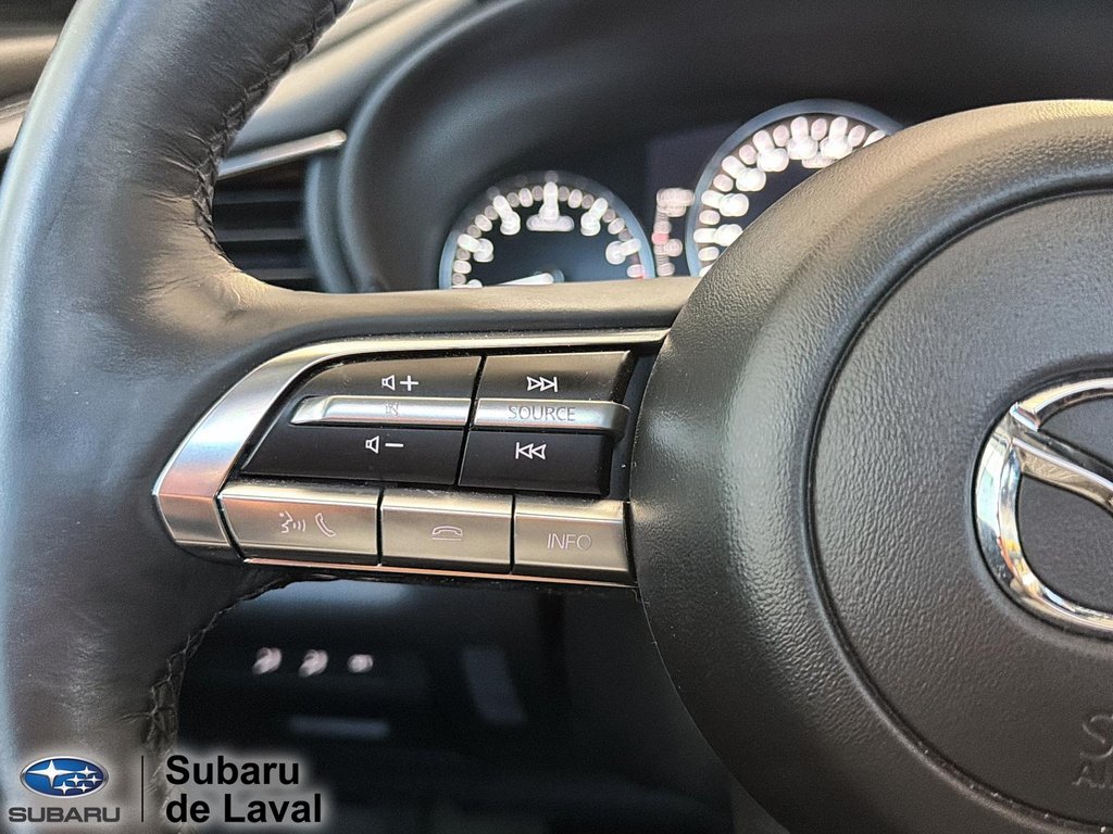 2023 Mazda CX-30 GS in Laval, Quebec - 17 - w1024h768px