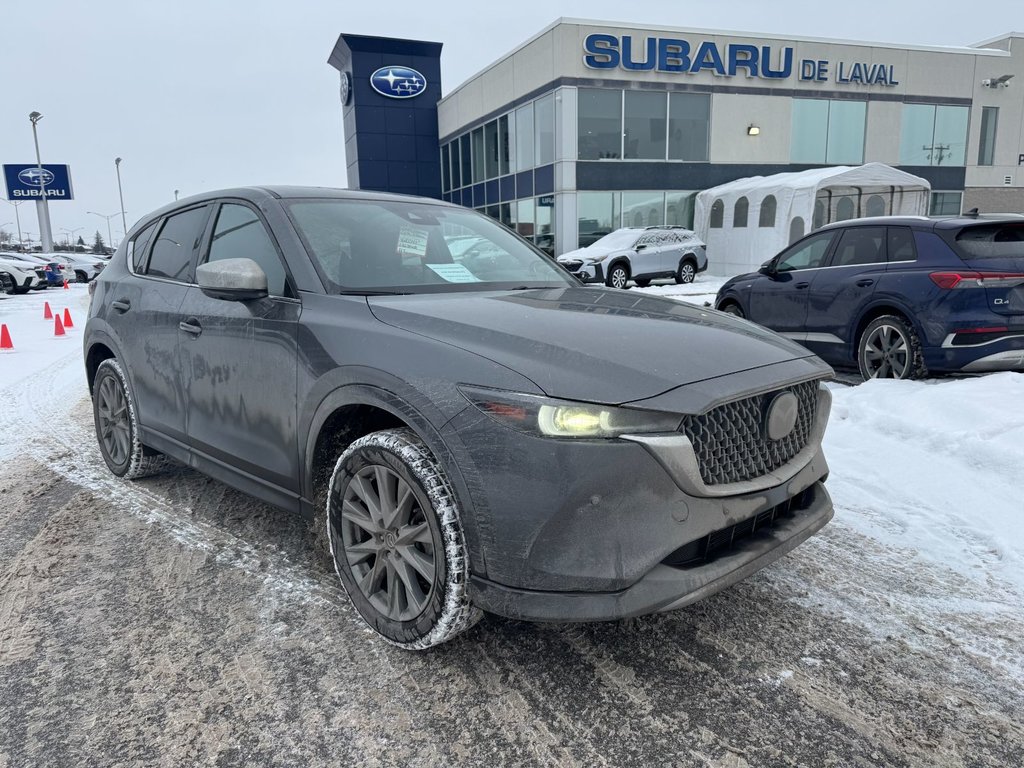 Mazda CX-5 Signature 2024 à Laval, Québec - 5 - w1024h768px