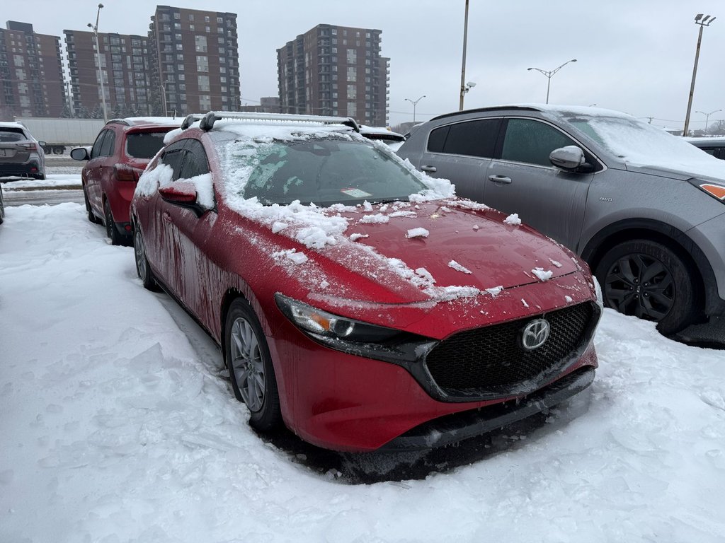 2022 Mazda Mazda3 Sport GS in Laval, Quebec - 5 - w1024h768px