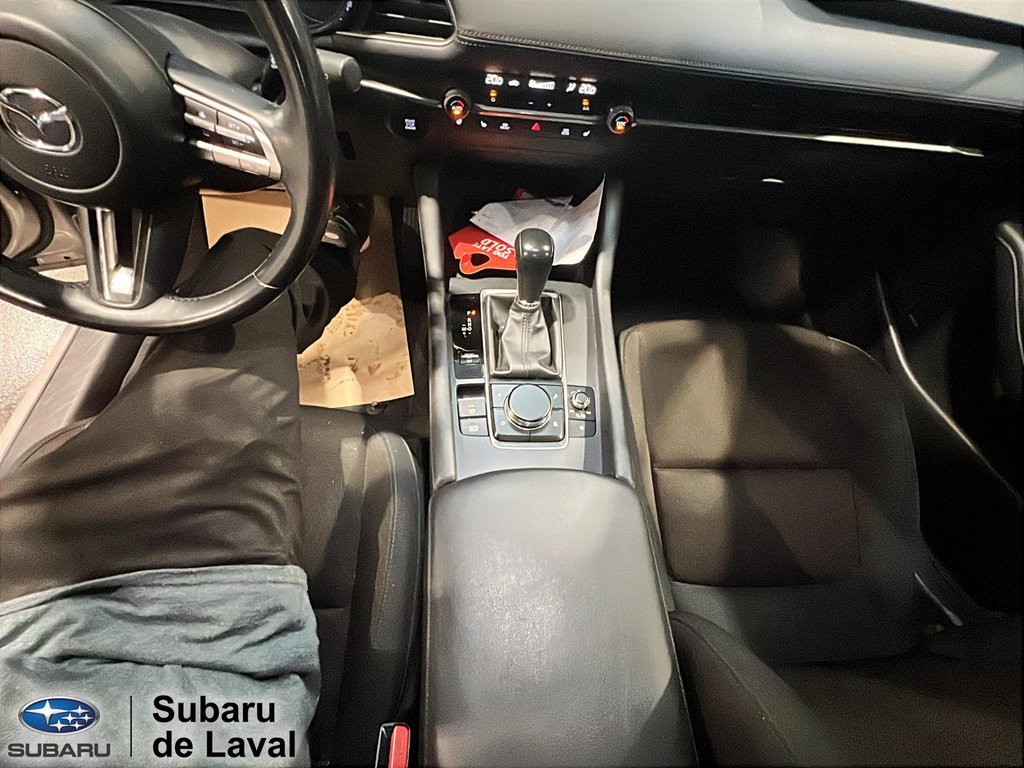 2022 Mazda Mazda3 Sport GS in Laval, Quebec - 18 - w1024h768px