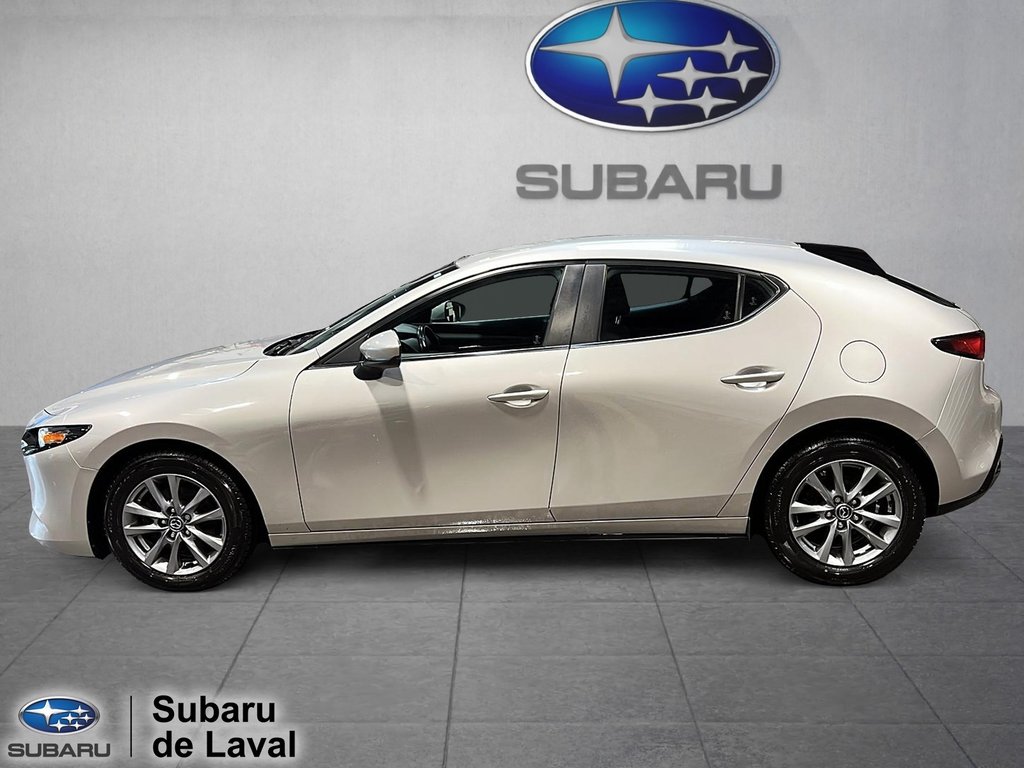 2022 Mazda Mazda3 Sport GS in Laval, Quebec - 8 - w1024h768px