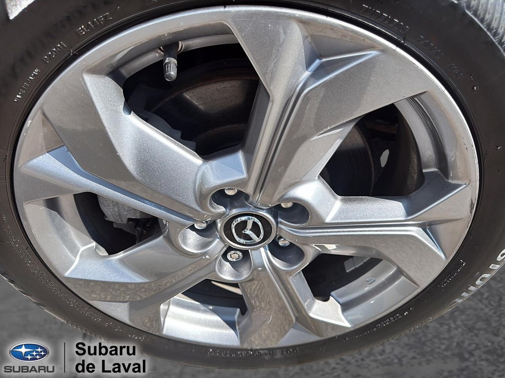 2022 Mazda MX-30 EV GS in Terrebonne, Quebec - 8 - w1024h768px