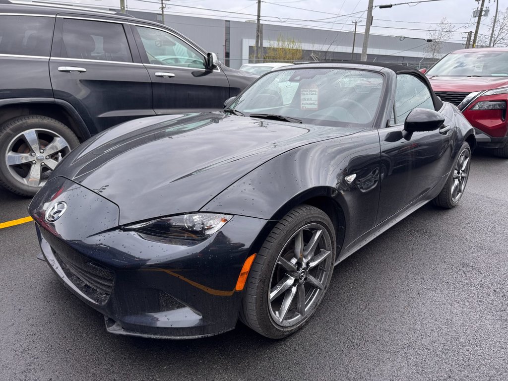 Mazda MX-5 GT 2021 à Laval, Québec - 1 - w1024h768px