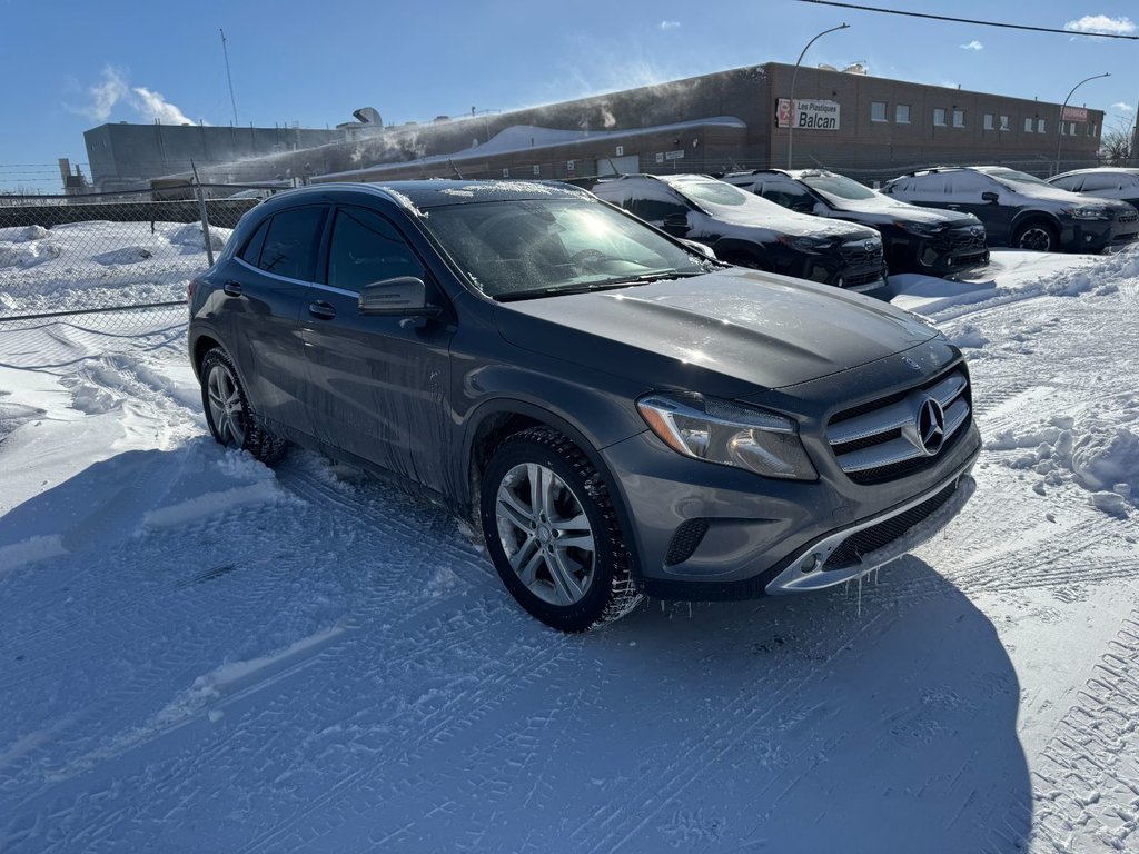 2016 Mercedes-Benz GLA GLA 250 in Terrebonne, Quebec - 5 - w1024h768px